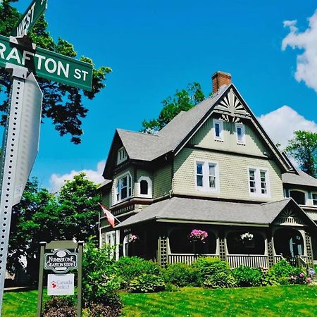 No 1 Grafton Inn ชาร์ลอตต์ทาวน์ ภายนอก รูปภาพ